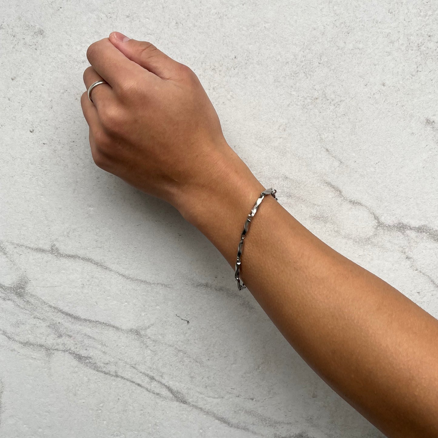 Moebius chain bracelet